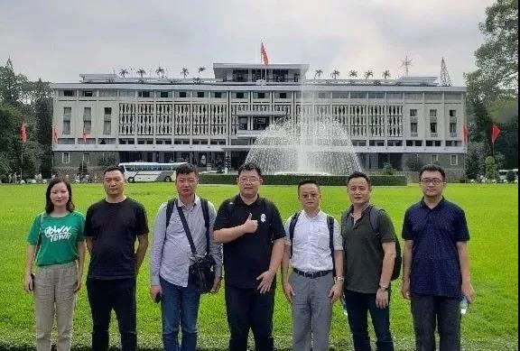 东升国际控股董事长，，，，，副董事长一行赴越南考察调研